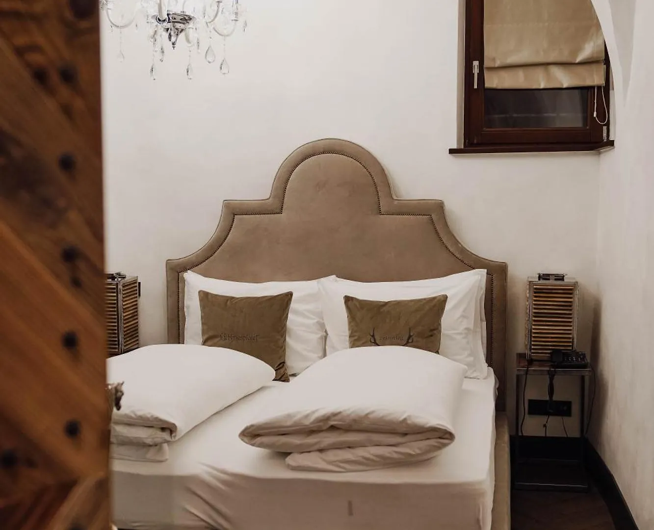 Boutiquehotel Weisses Roessl Innsbruck 2*,