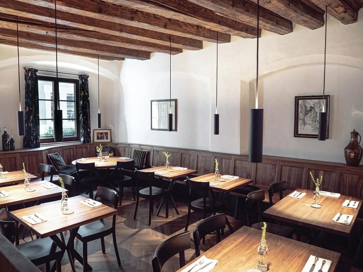 Boutiquehotel Weisses Roessl Innsbruck Hotel