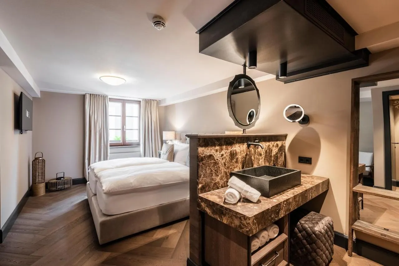 ** Hotel Boutiquehotel Weisses Roessl Innsbruck Austria