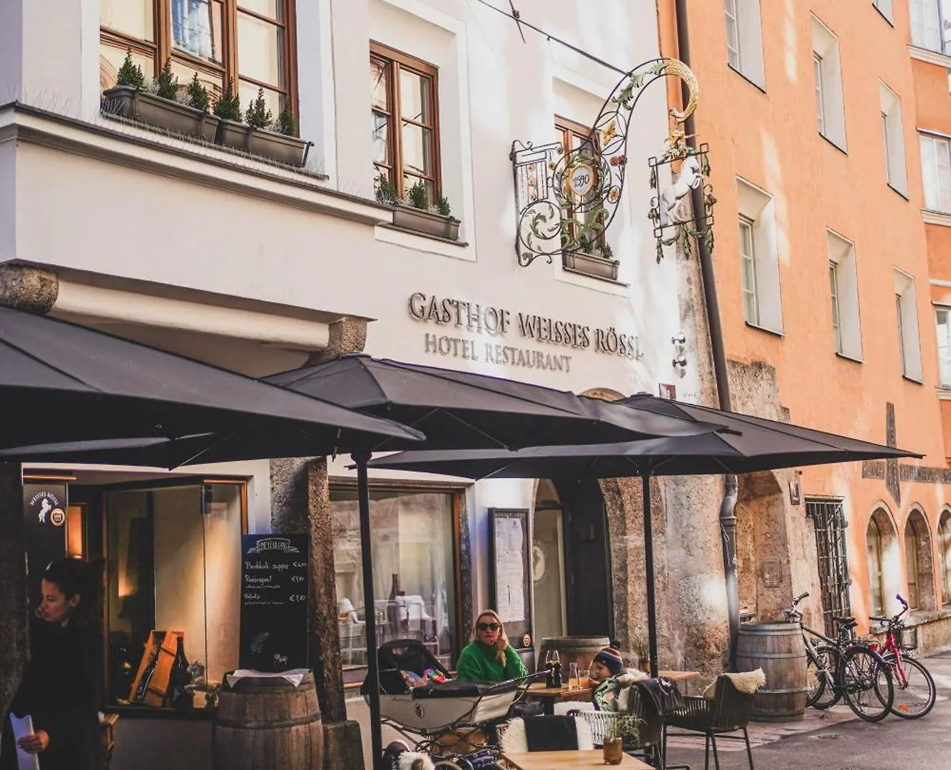 Boutiquehotel Weisses Roessl Innsbruck 2*,  Austria