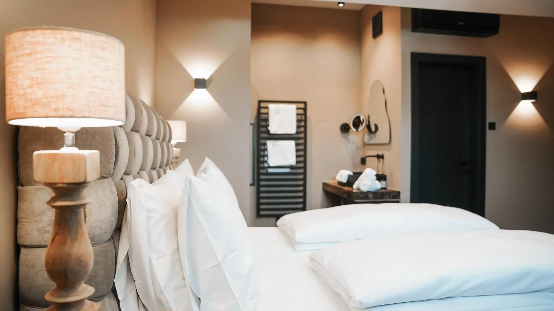 ** Hotel Boutiquehotel Weisses Roessl Innsbruck Austria