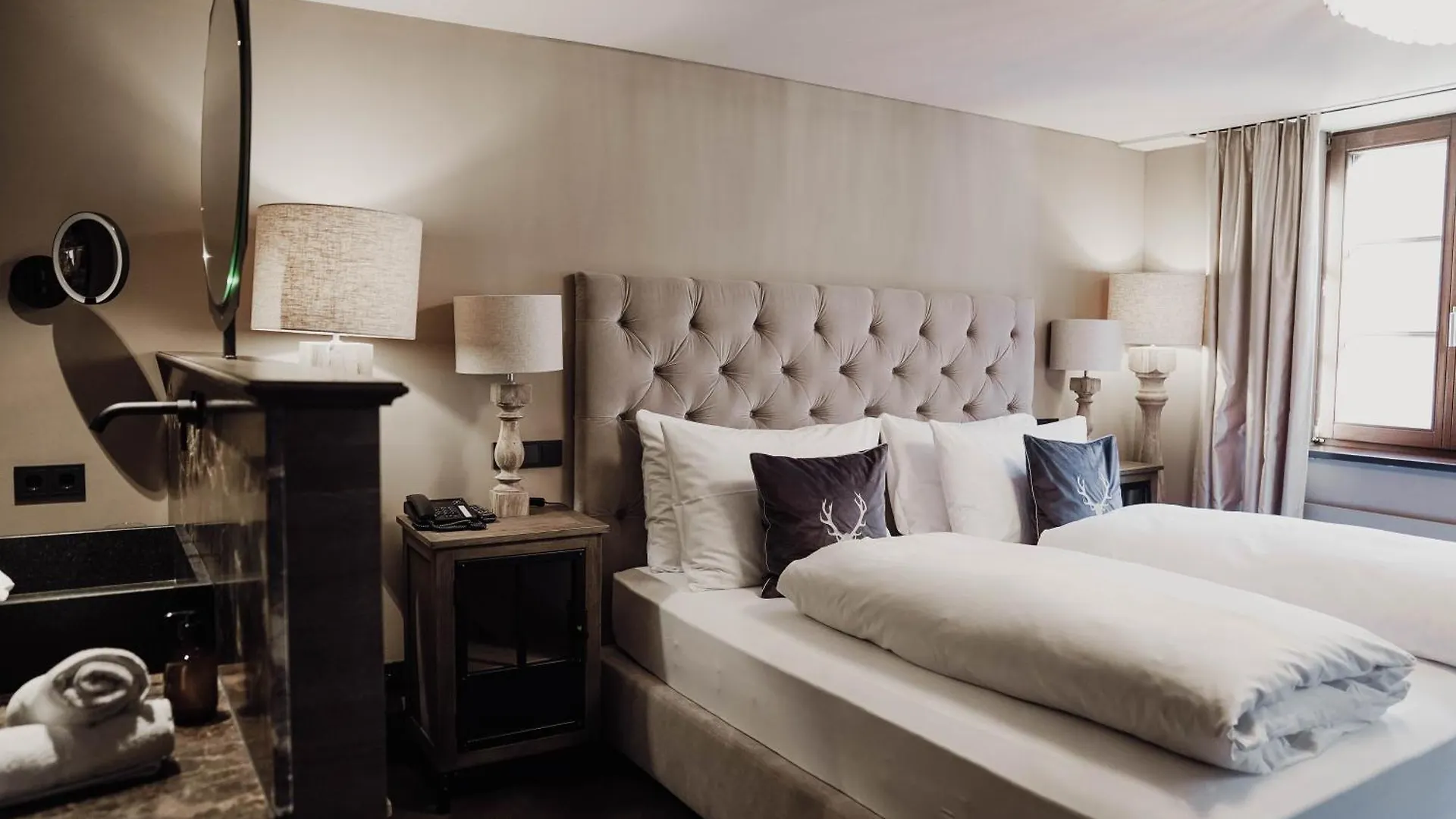 Boutiquehotel Weisses Roessl Innsbruck Hotel