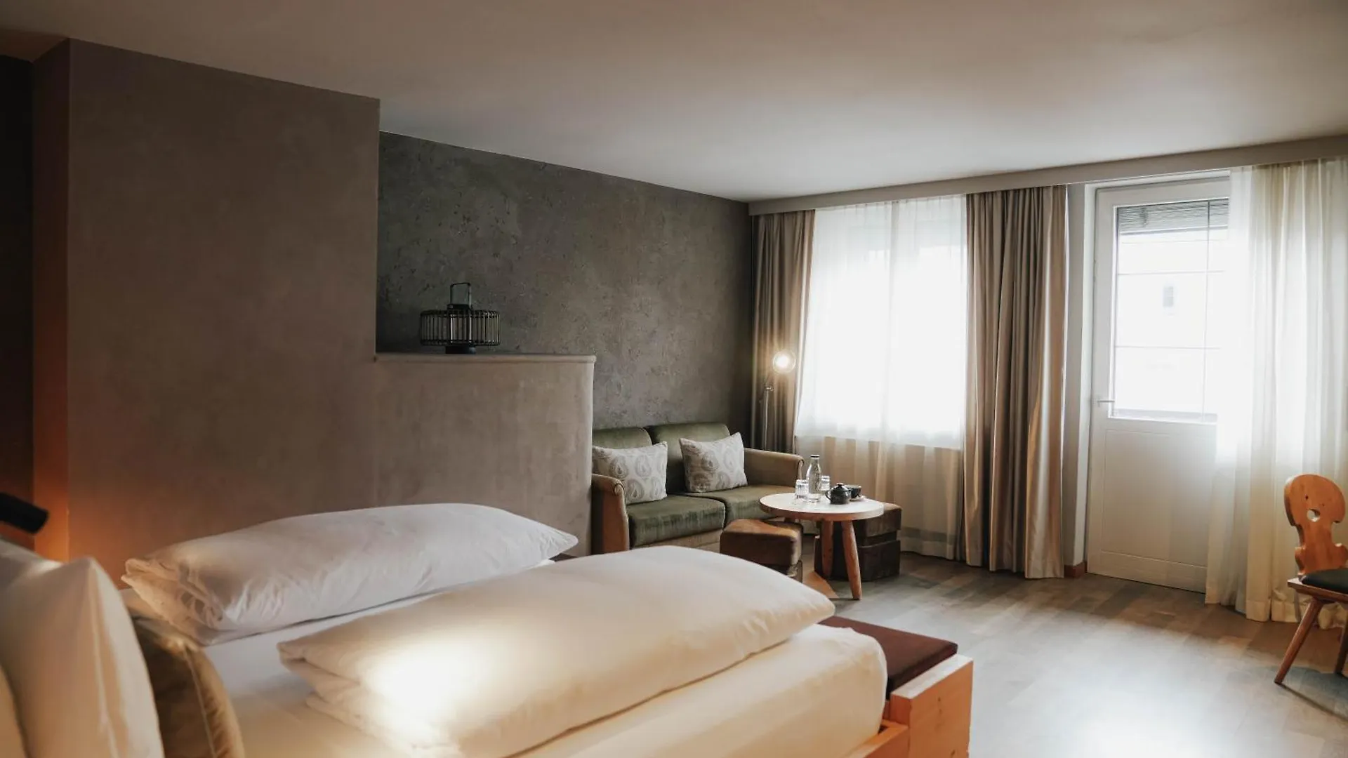 ** Hotel Boutiquehotel Weisses Roessl Innsbruck Austria